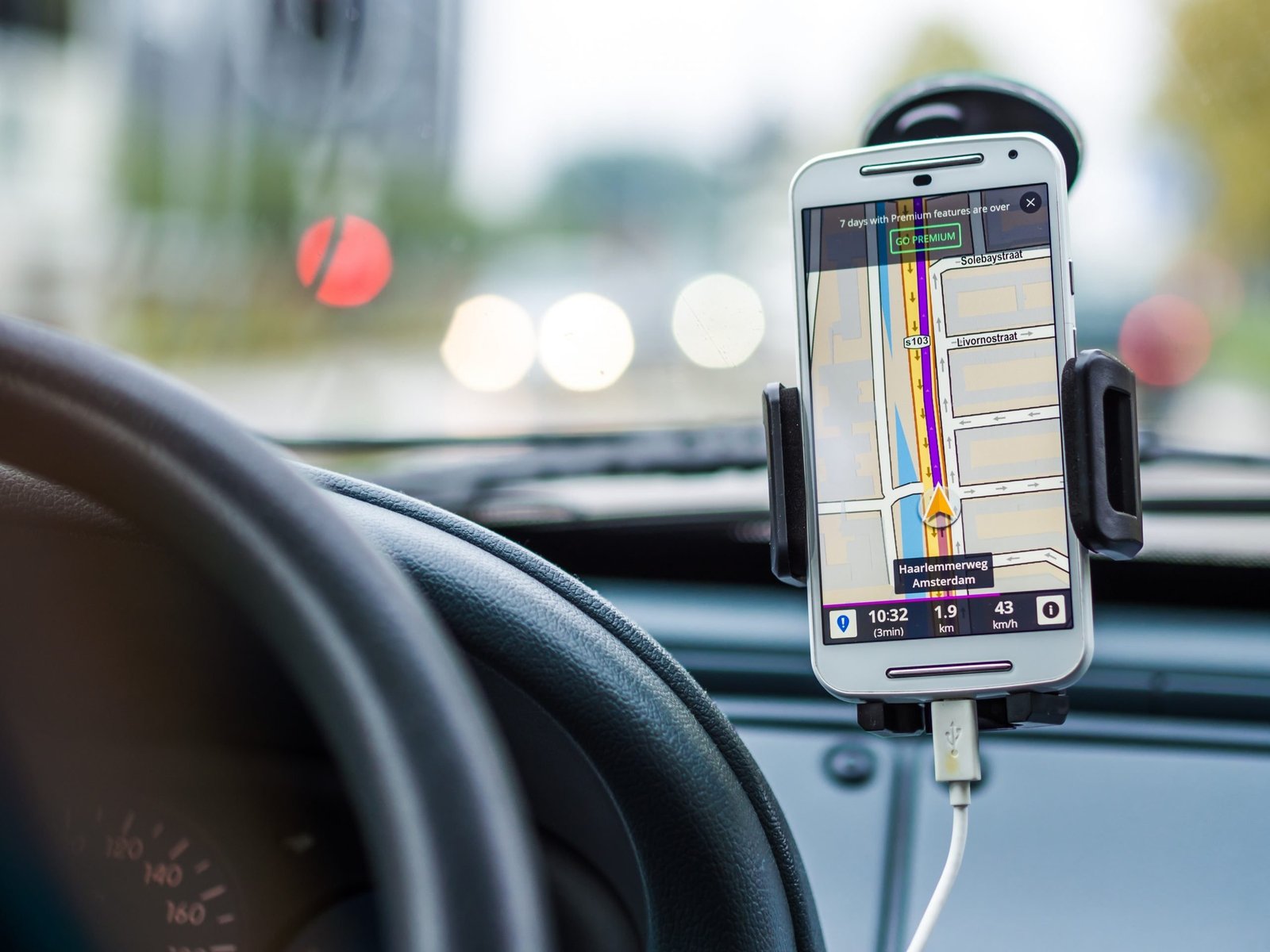 «Sigues el teu propi cap»: Uber, algorismes i explotació en l’era digital